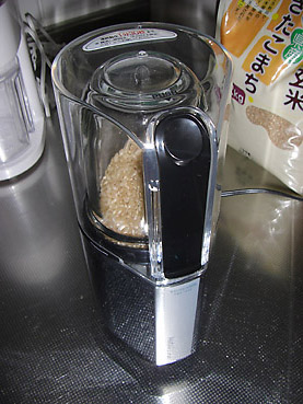 アトピーの改善にも効果大！健康食の基本、10分でできる玄米クリーム