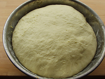 石窯で焼く、インド風発酵パン「ナン」